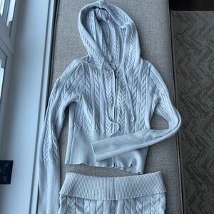 off white knit set